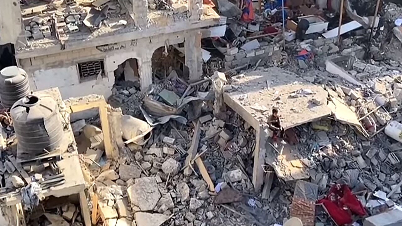 Who is more responsible for the starvation in Gaza?