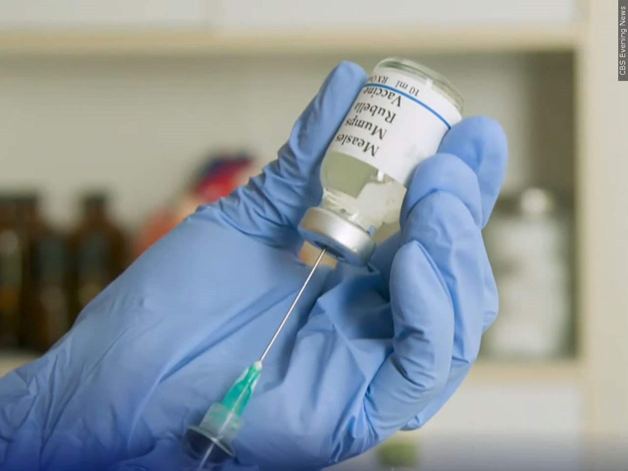 Should the federal government stop its mRNA vaccine research?