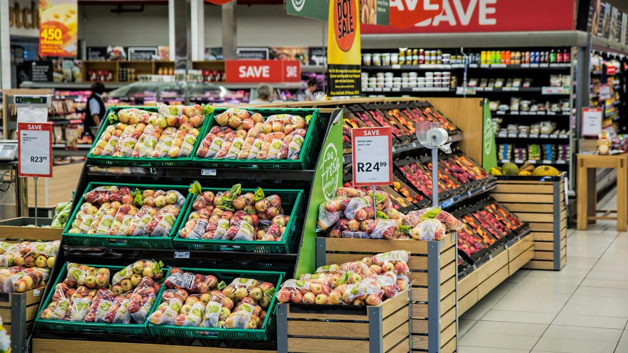 Do you usually buy name brands or store brands?