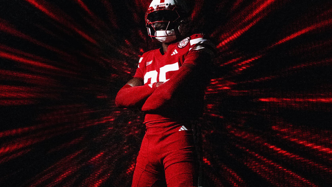 Thumbs up or down on all-red uniforms for the HCU game?