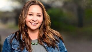 Do you think Adelita Grijalva should be sworn in soon?