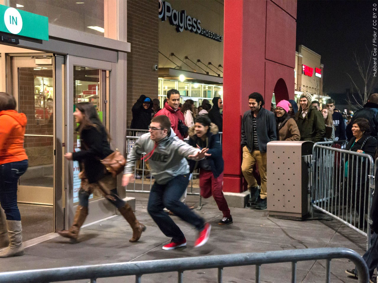 Black Friday or Cyber Monday for Your Holiday Shopping? 