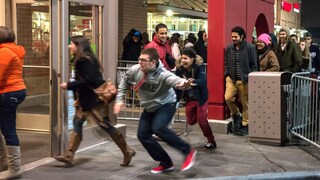 Black Friday or Cyber Monday for Your Holiday Shopping? 