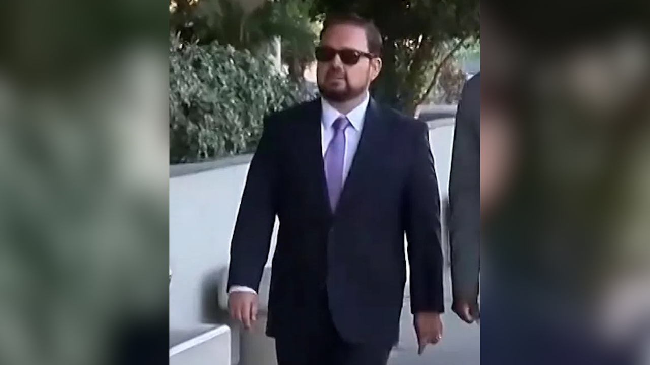 Should Coachella Mayor Steven Hernandez resign?