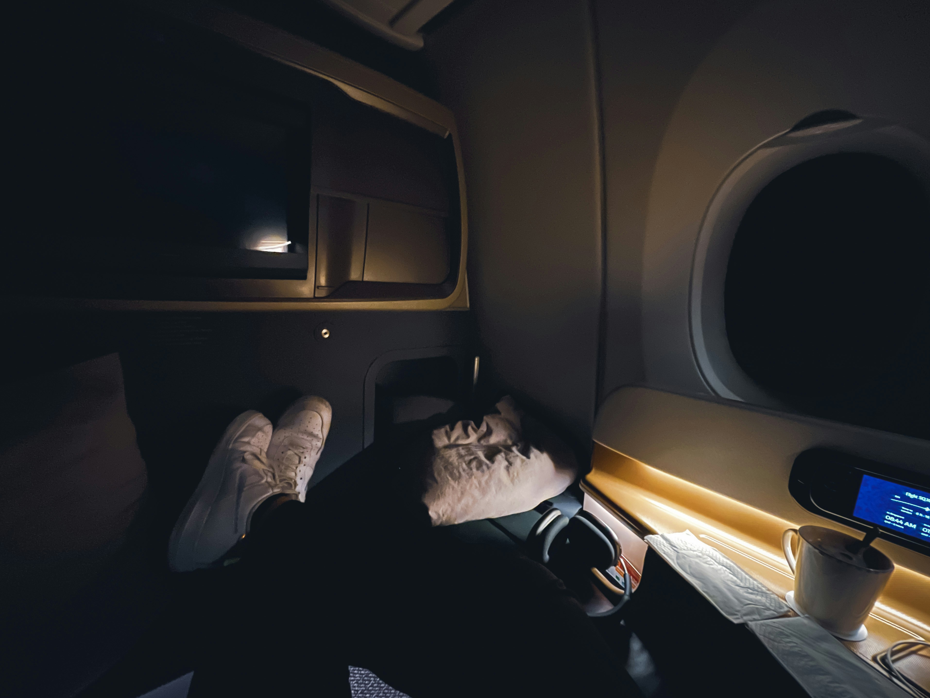 Can you sleep aboard an airplane?