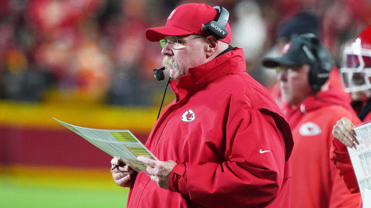 Should the Kansas City Chiefs keep their first round pick or trade it for more picks?