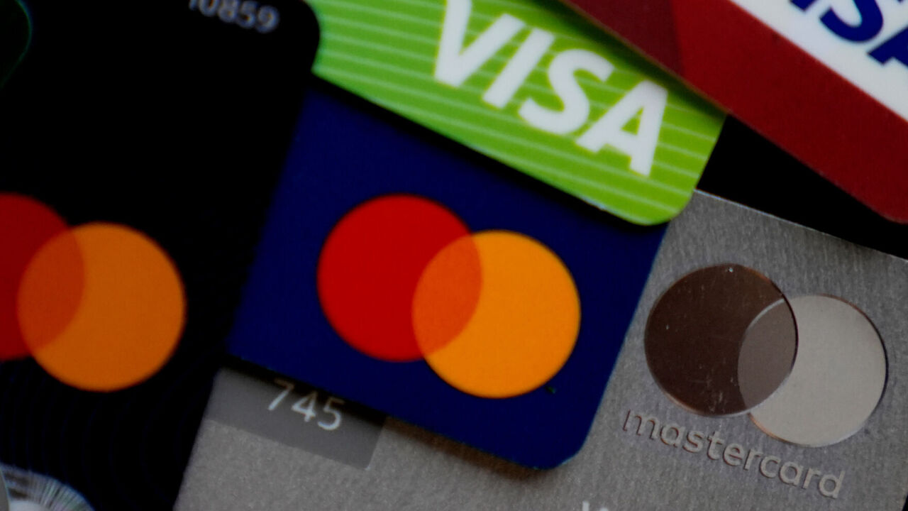 Should credit card interest rates be capped?