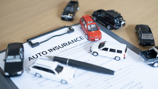 Should credit scores affect car insurance rates?