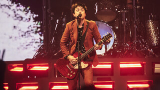 Green Day performance to kick off the Super Bowl
