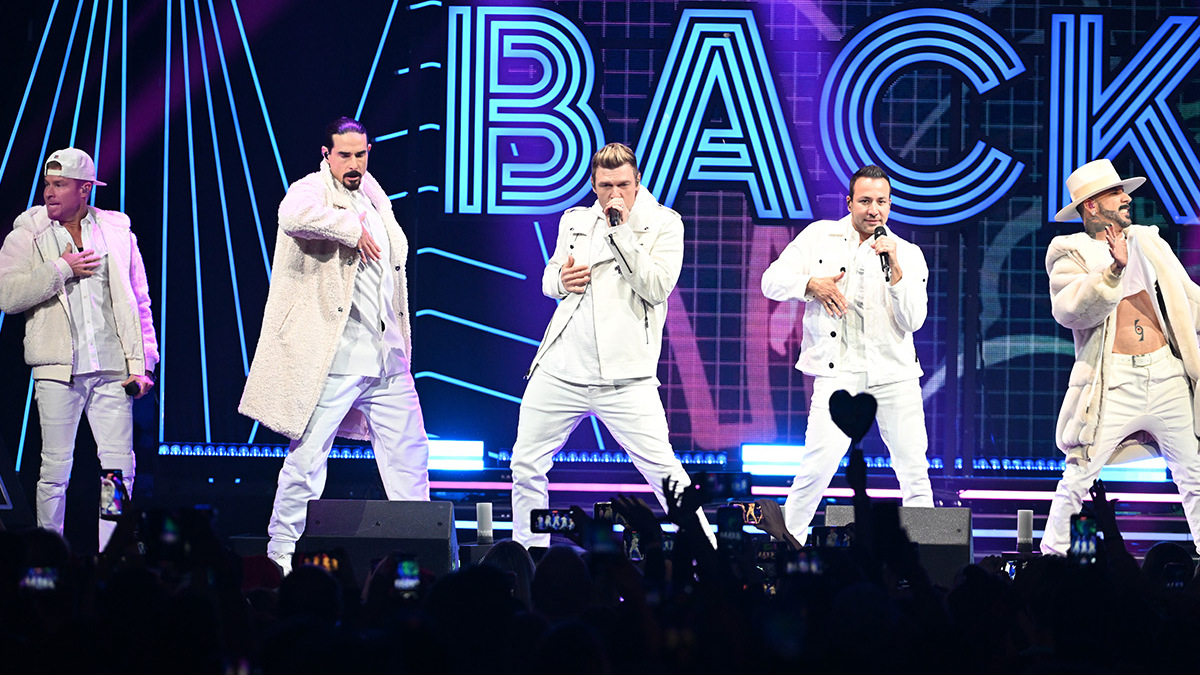 Should The Backstreet Boys Be Next Year's Super Bowl Halftime?