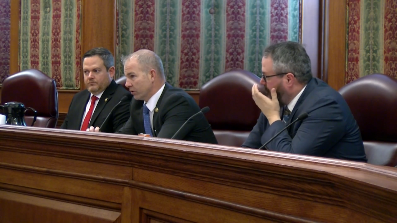 Should legislators implement letter-grade report cards for Missouri schools?