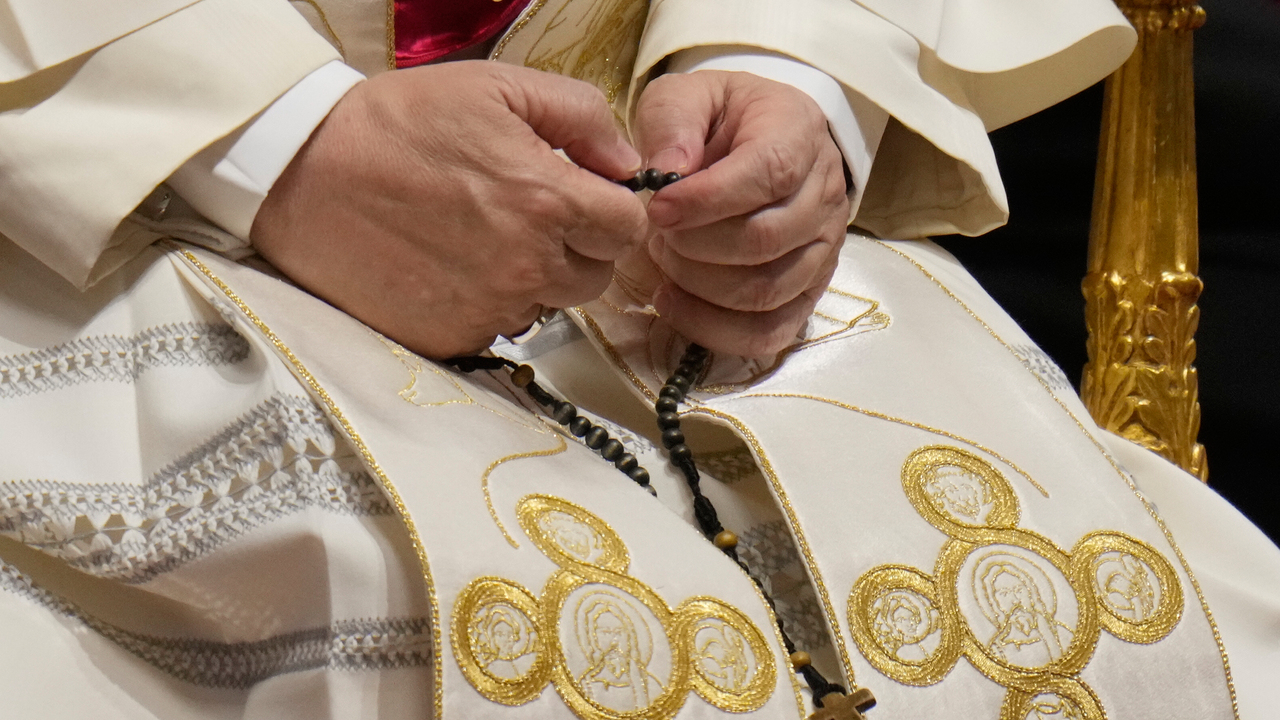 Do you agree with Trump's criticism of the pope?