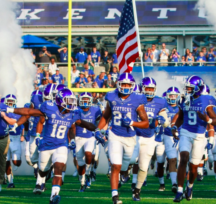 #BowlPickEm: TaxSlayer Bowl, Georgia Tech v Kentucky
