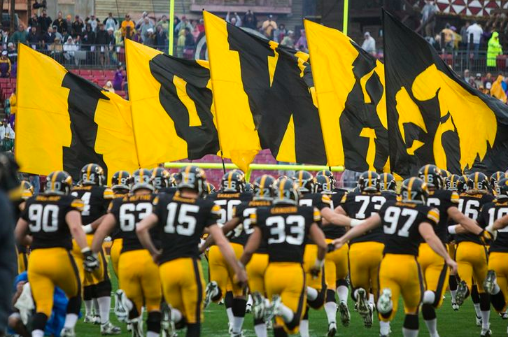 #BowlPickEm: Outback Bowl, (17) Florida v Iowa