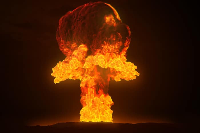 Should nuclear weapons be abolished?