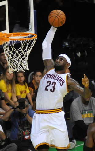 Who should win NBA MVP?