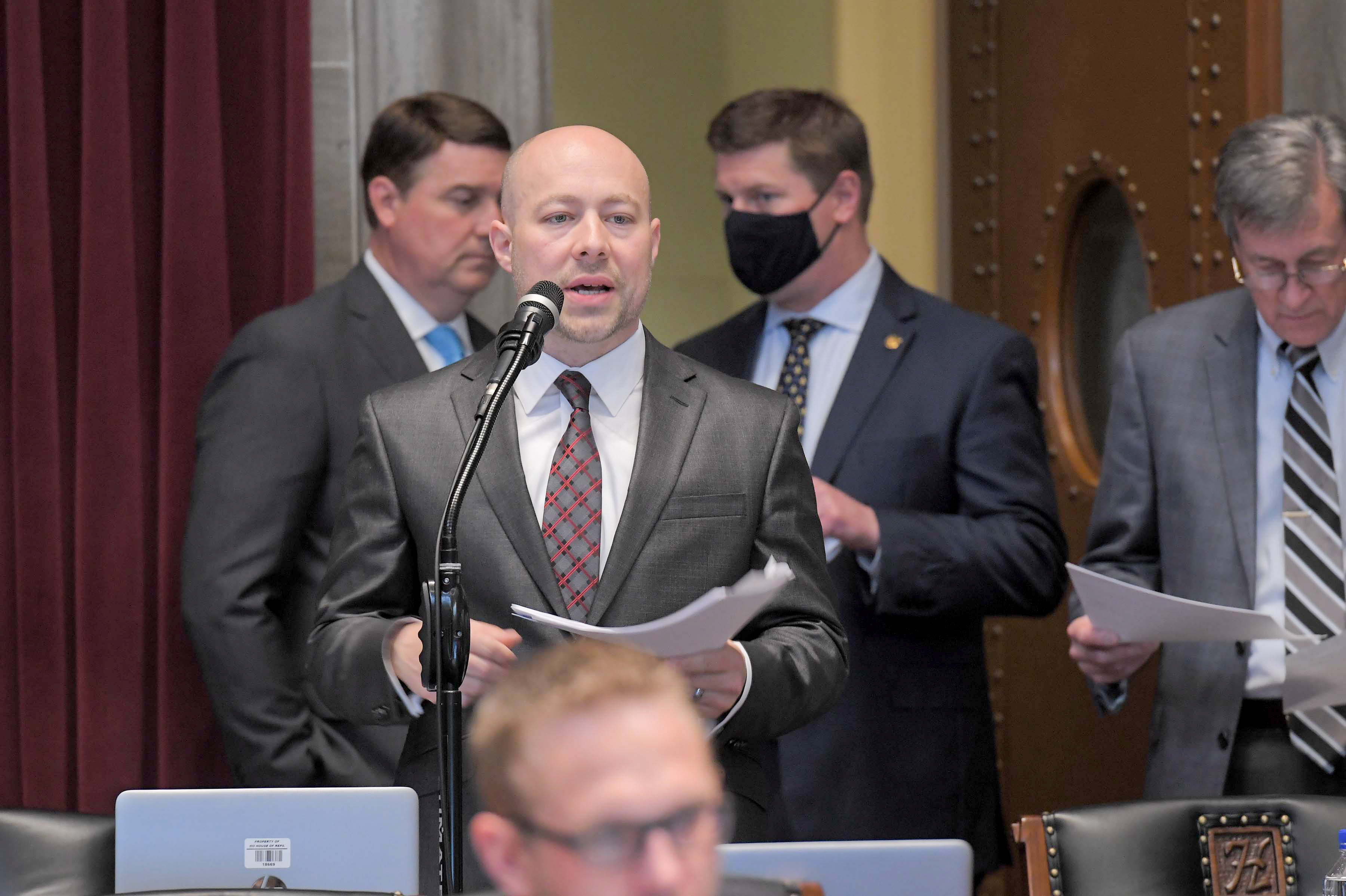 Should Missouri lawmakers block Medicaid expansion?