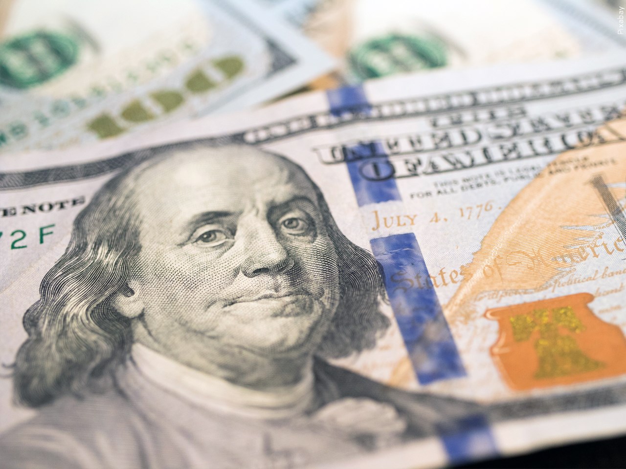 Should the Missouri legislature slash the governor's state employee pay raise plan?
