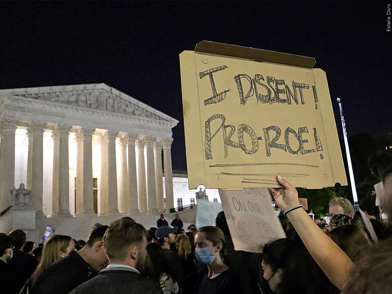 Should the Supreme Court overturn Roe v. Wade?