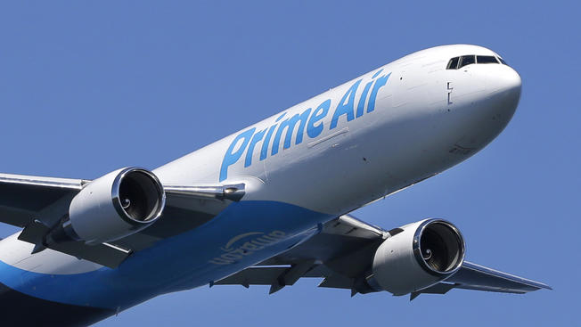 Does a new Amazon delivery service hurt UPS and FedEx?