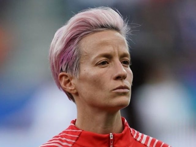 Should sports personalities criticize the president?