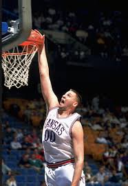 KU BASKETBALL GREATS Round 1