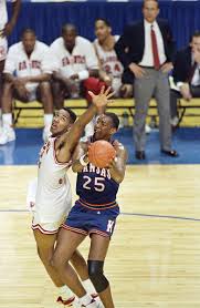 KU BASKETBALL GREATS Sweet 16