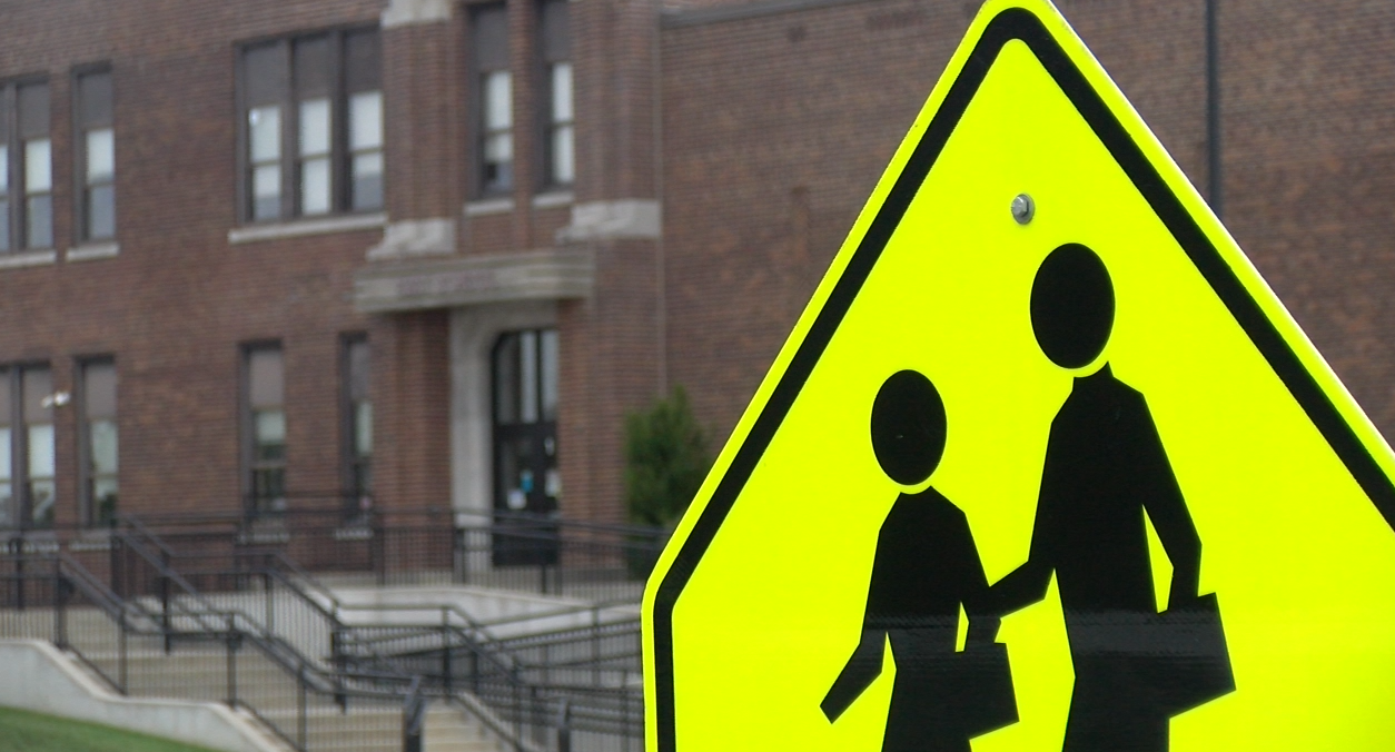 Should the Jefferson City School District have kept its mask mandate in place?