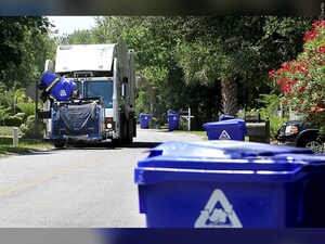 Should Columbia embrace roll carts for trash pickup?