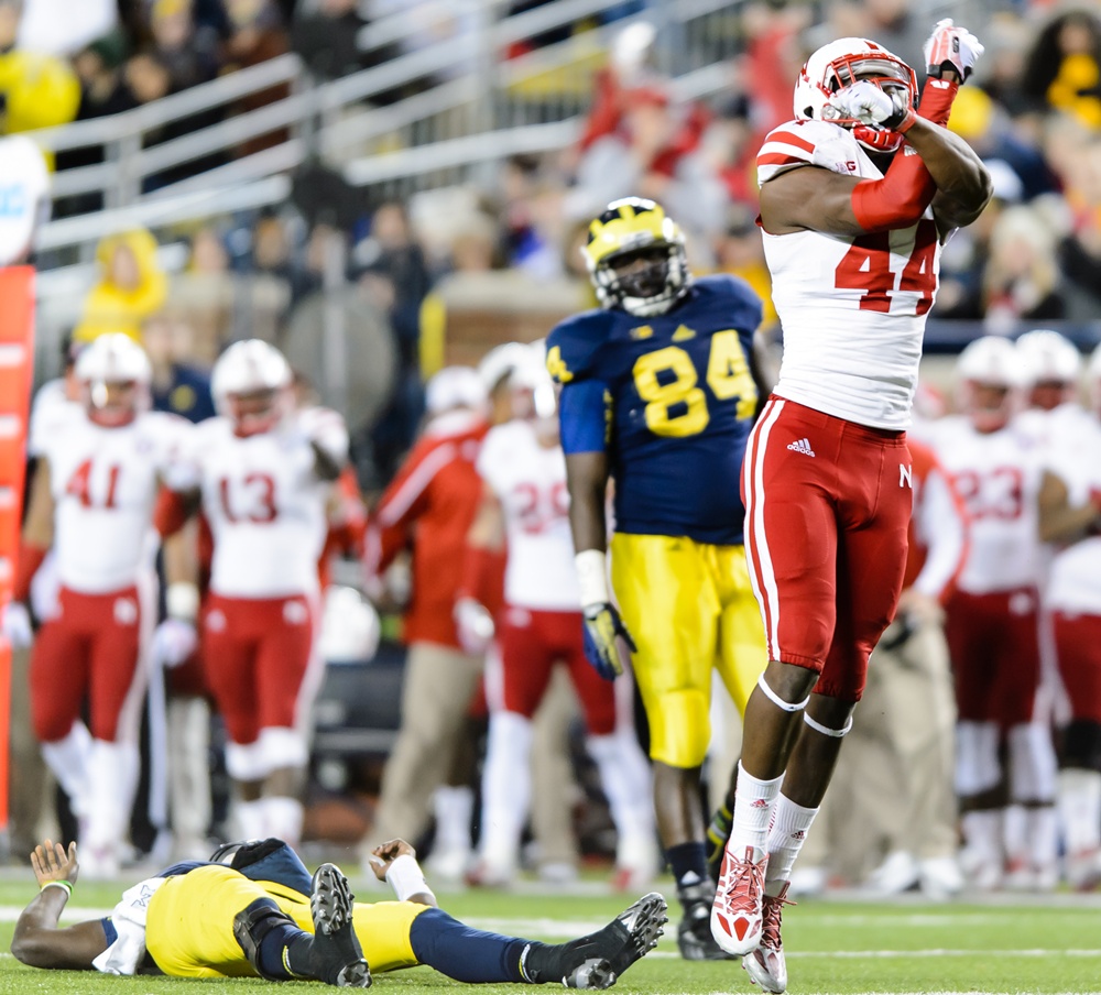 Pick 'em: What's your favorite photo from the Michigan game?